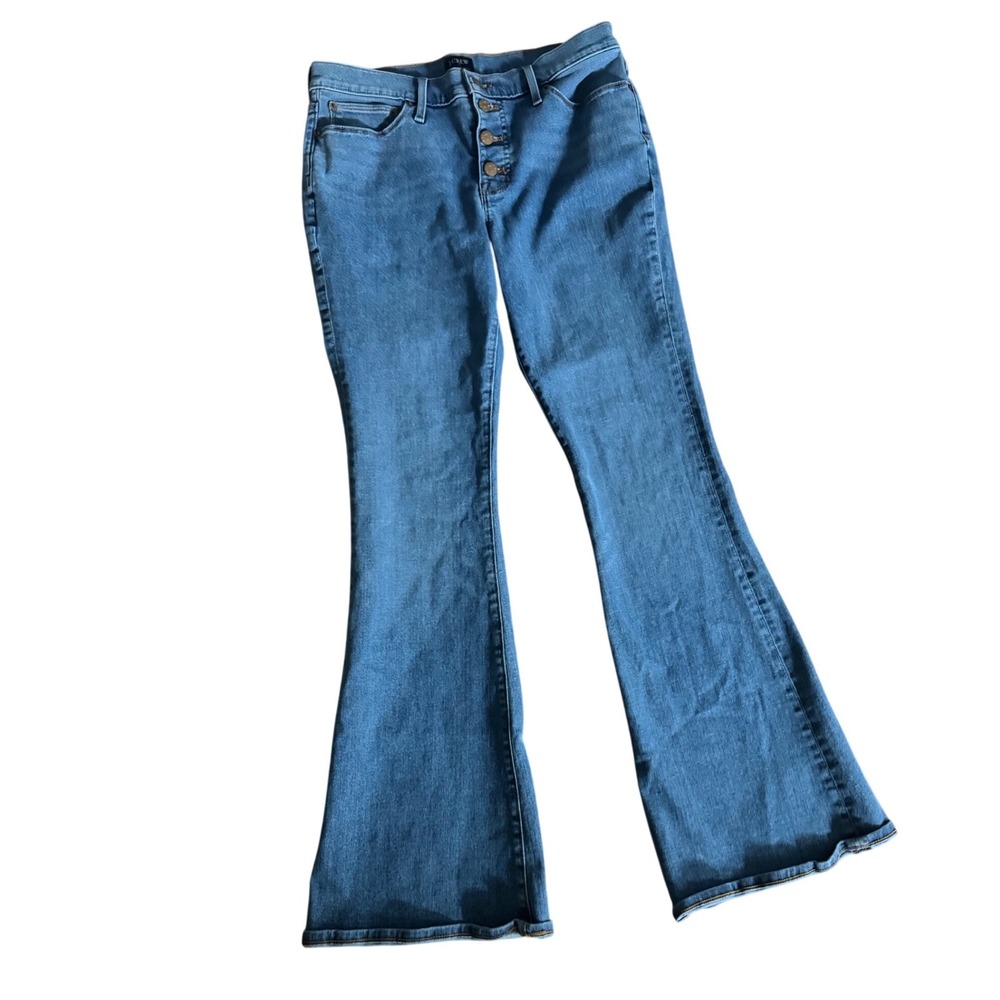 J.Crew Full Length Flare Denim
Blue Jeans 4 Buttons 5 Pockets Size 28